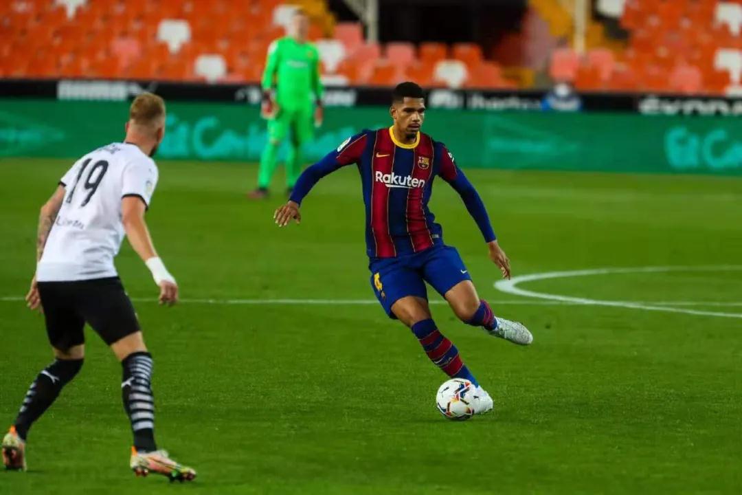 ملخص مباراة الأهلي اليوم وصن داونزمواجهة ملتهبة في دوري أبطال أفريقيا